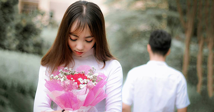 Người phụ nữ yêu bạn vì tình cảm mà chia tay, người phụ nữ yêu tiền của bạn vì tiền mà chia tay
